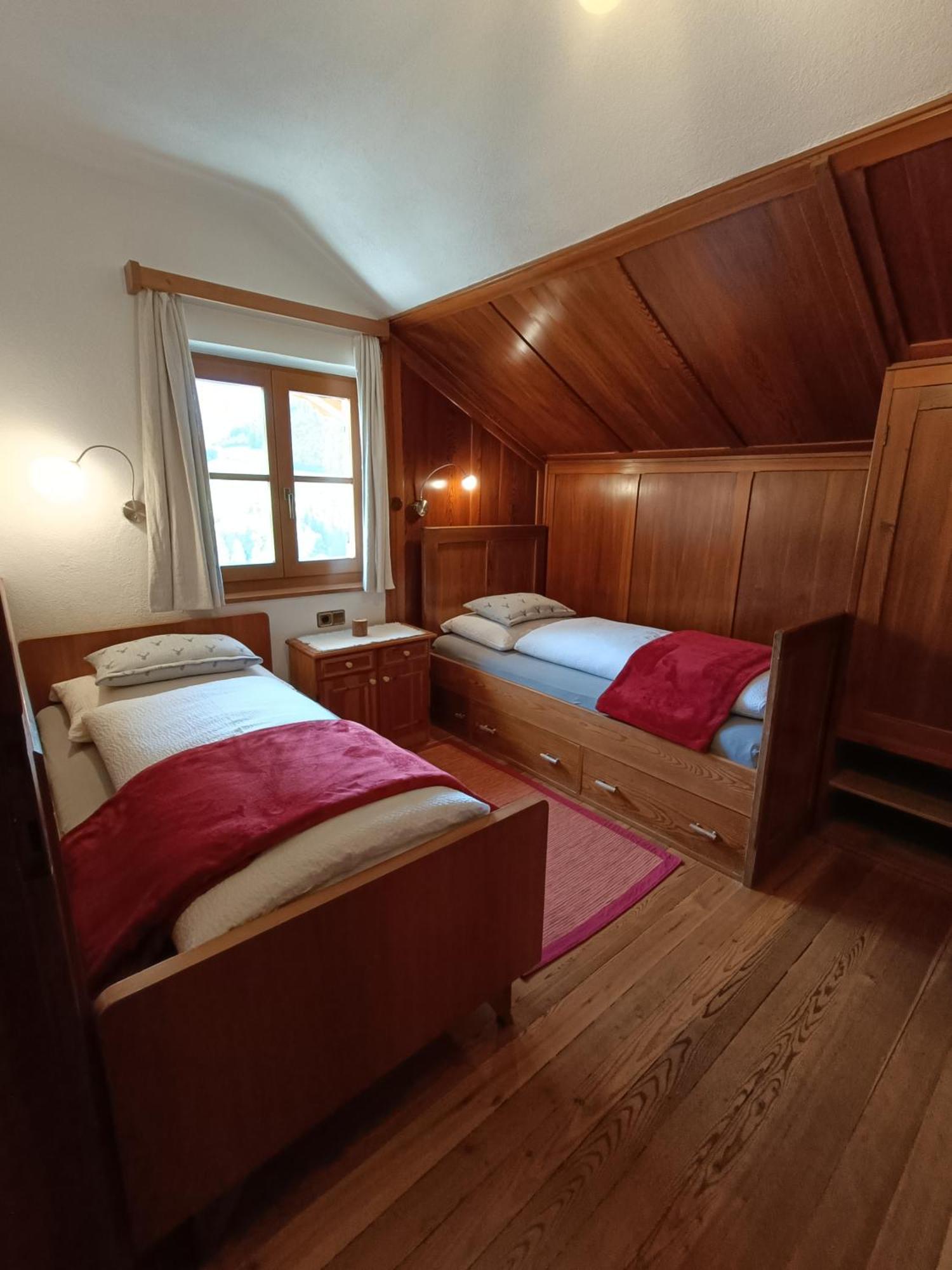 Gosthof Kastelruth Apartamento Exterior foto